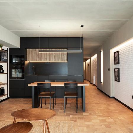Apartamento En Pleno Centro Y A 200M De La Playa A Coruna Luaran gambar