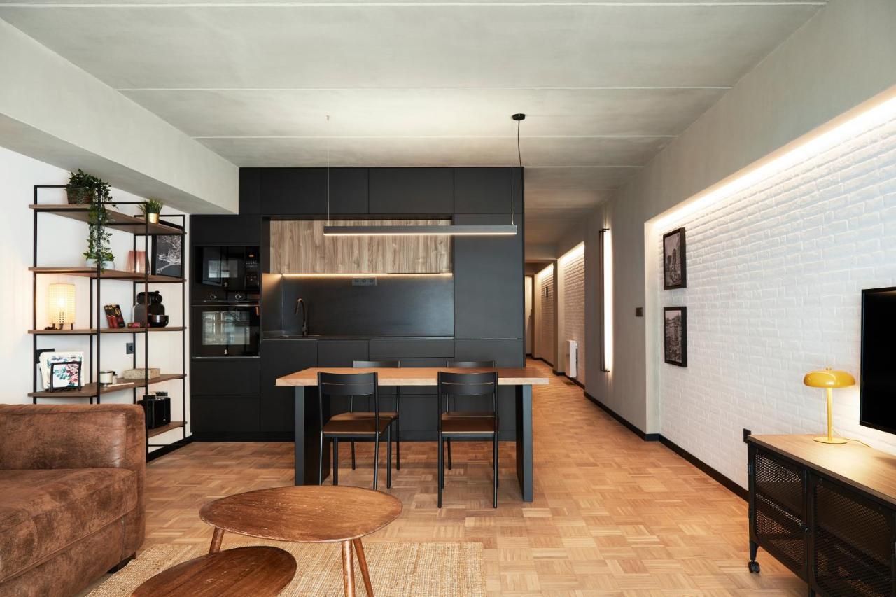 Apartamento En Pleno Centro Y A 200M De La Playa A Coruna Luaran gambar