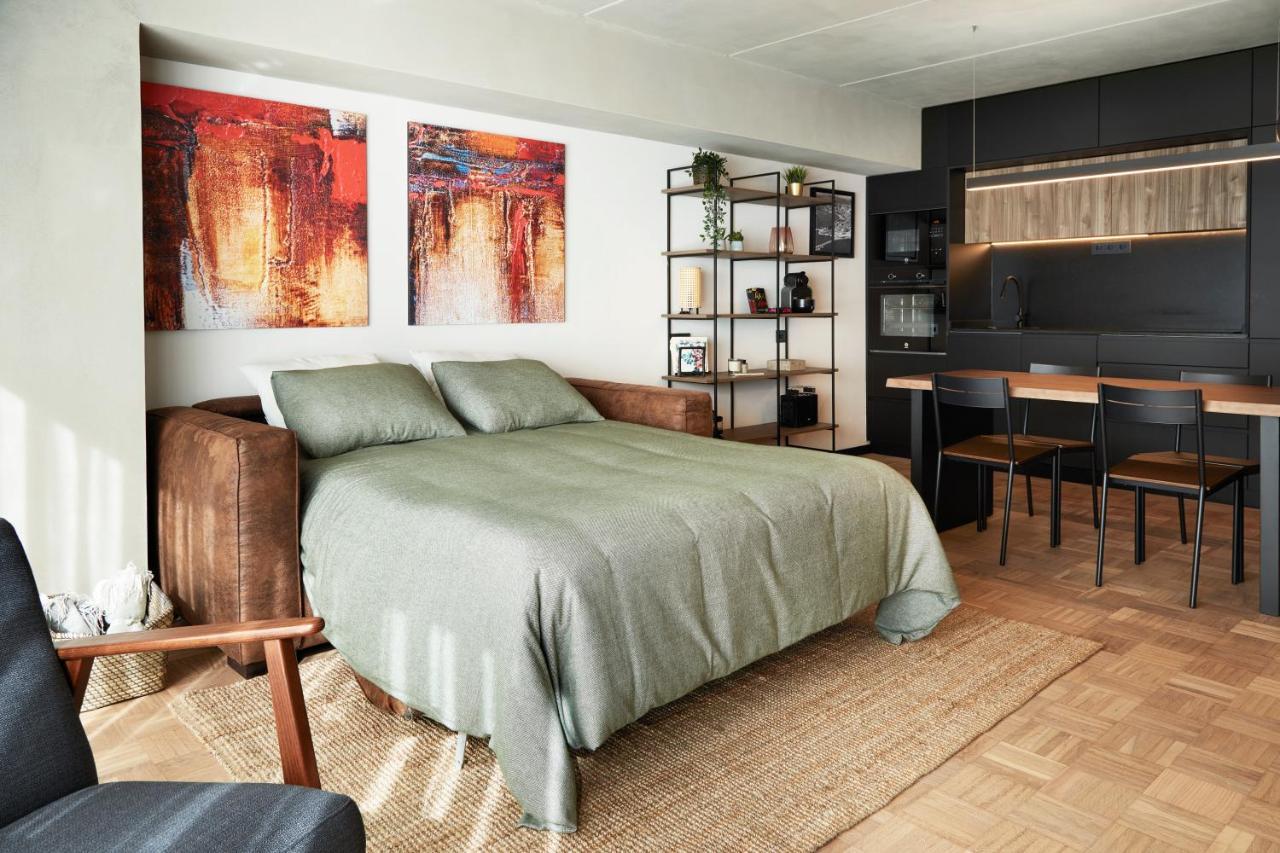 Apartamento En Pleno Centro Y A 200M De La Playa A Coruna Luaran gambar